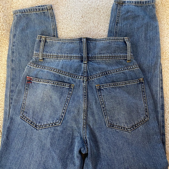✨SOLD✨NWOT BDG- Urban Outfitter’s Mom Jeans, SIZE:24 - Picture 6 of 8